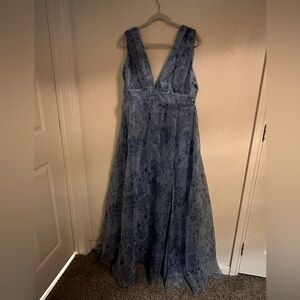 Lulu’s Garden of Passion Blue Floral Print Maxi Dress
